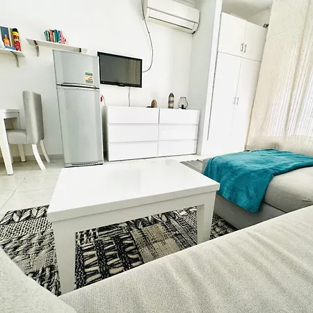 Lotus Elegant Pool View Apartment