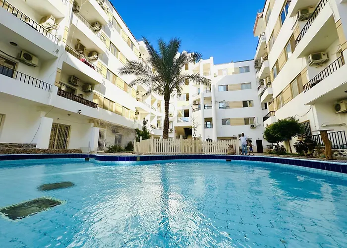 Lotus Elegant Pool View Apartment Hurghada