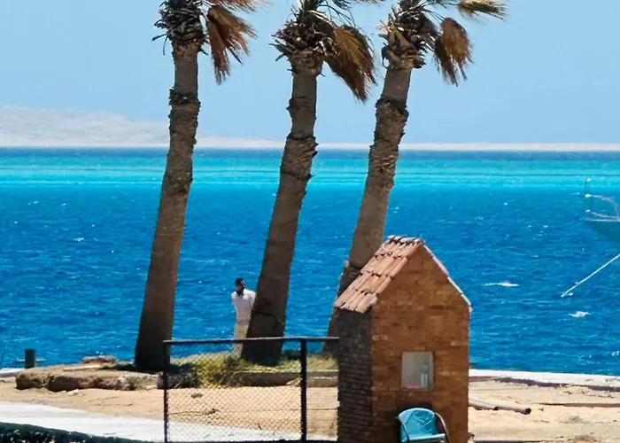 Lotus Elegant Pool View Apartment Hurghada