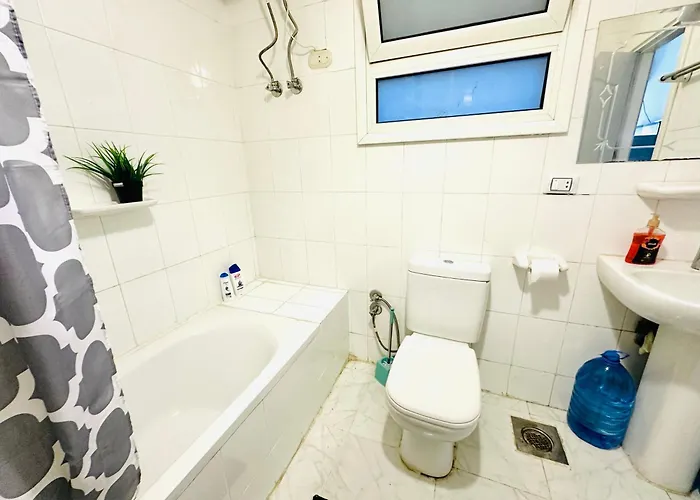 Apartment Lotus Elegant Pool View *