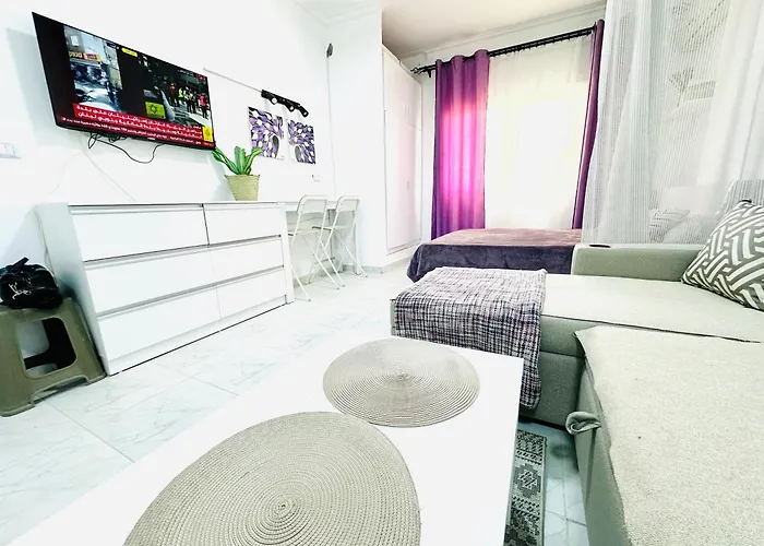 Apartment Lotus Elegant Pool View