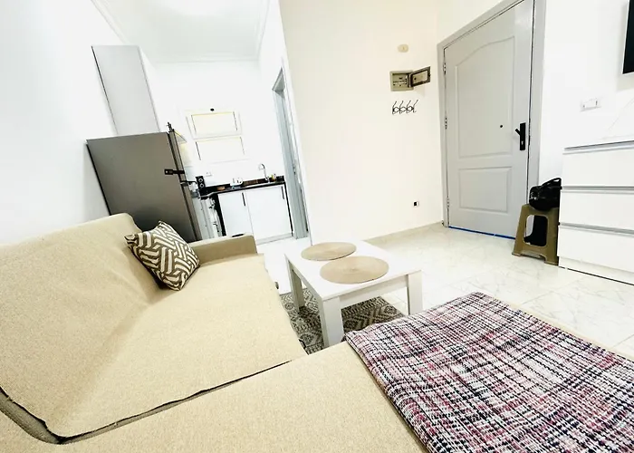 Apartment Lotus Elegant Pool View *